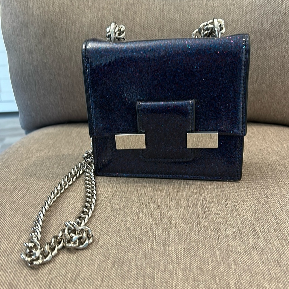Christian Sirisno purse